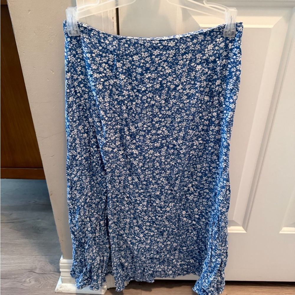 SHEIN Blue and White Floral Maxi Skirt